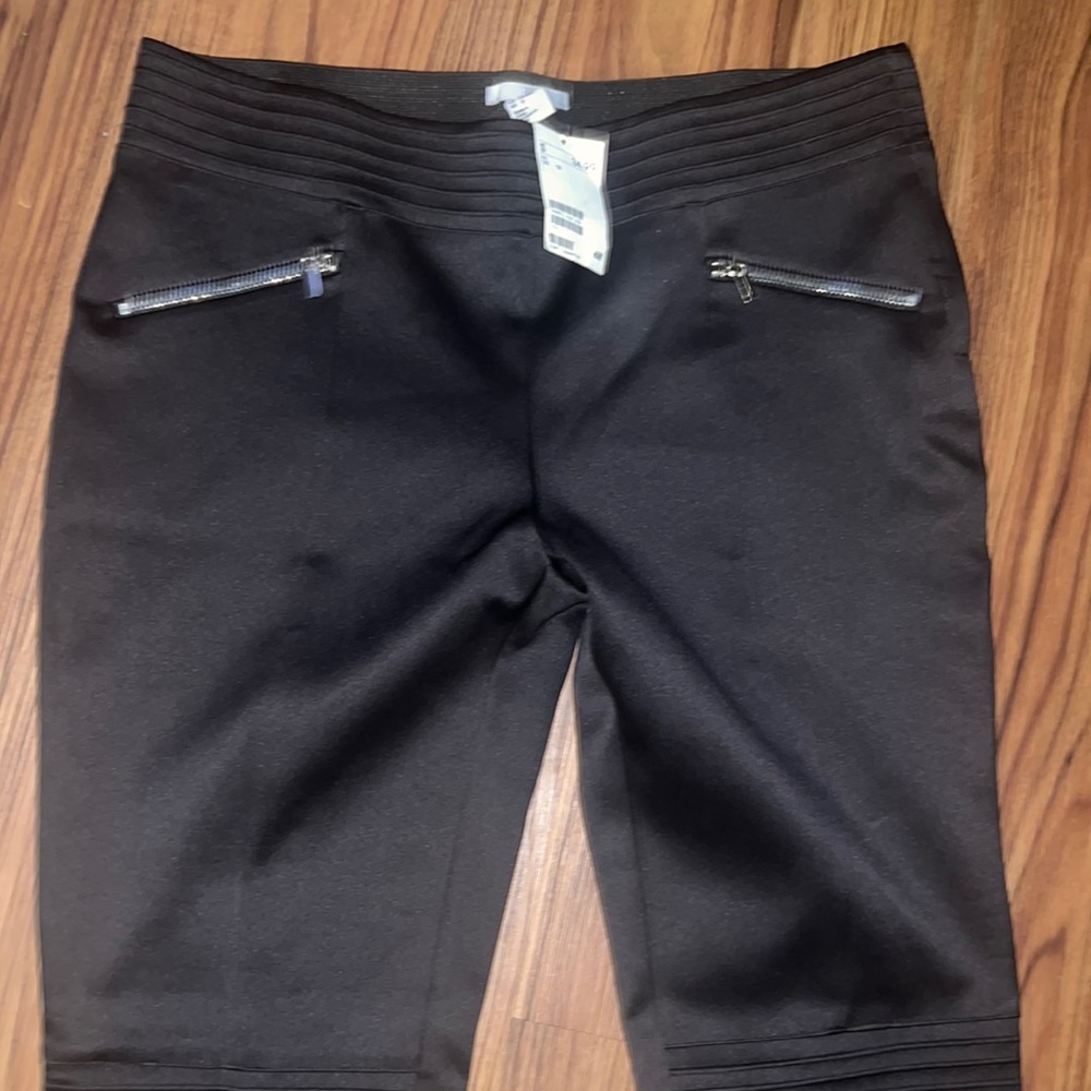 Women’s Black Skinny Pants….Side zipper and Satin Pants